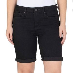 SEVEN7 Ladies Bermuda Short